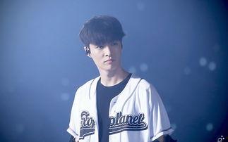 毒舌爆料张艺兴视频,视频内容引发热议  第1张